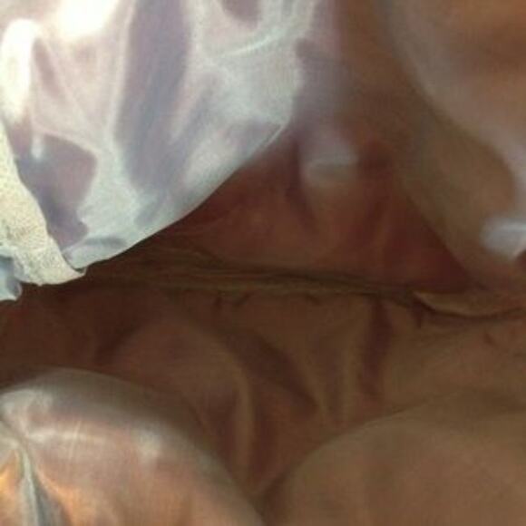 Jing Pin Crossbody Polkadot Purse Bag Red - Picture 5 of 6